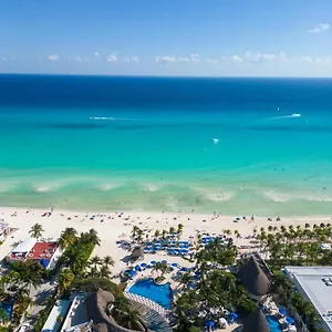 Rezort The Reef Playacar &